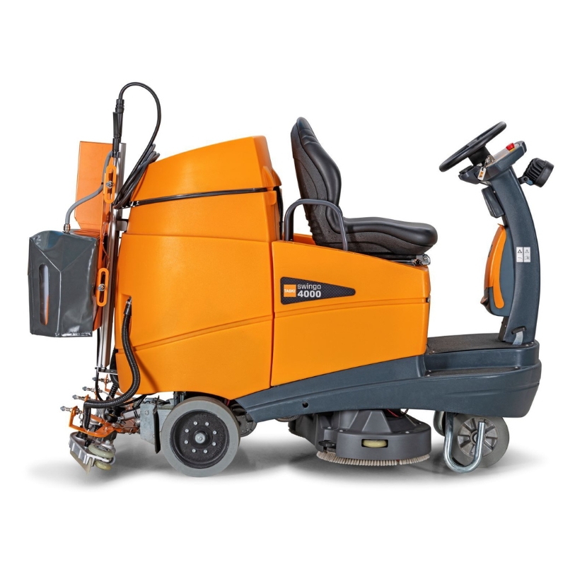 מכונת שטיפה רכובה